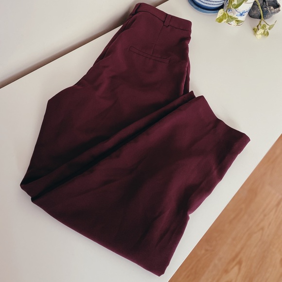 DYNAMITE Burgundy Tapered Straight Leg Dress Pants - Picture 5 of 5